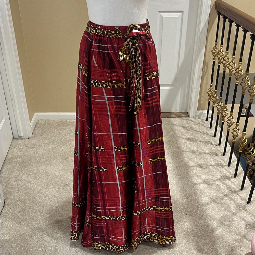 Stylish Red Plaid Women's maxi skirt